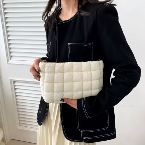 Quilted Puffy Makeup Organizer