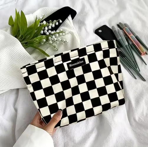 Queen's Gambit Bag